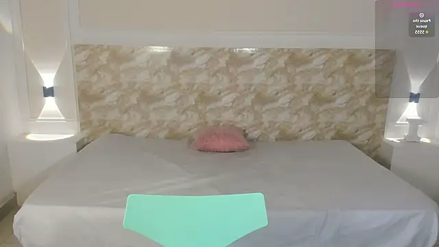 AliceRoss0 online show from 11-06-25, 11:53