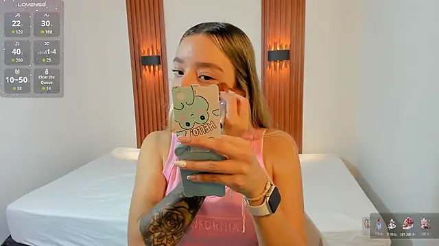 AliceRoss0 online show from 12-18-25, 08:23