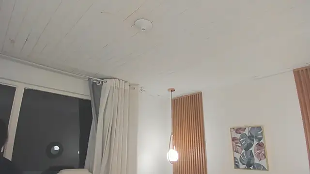 TiffanyWright online show from 12-04-25, 02:16