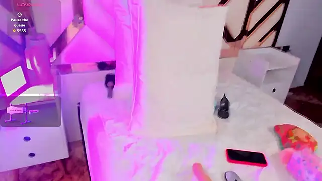 CintiaVega online show from 01-10-26, 12:33