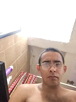 Snapshot of VL25DN26 chatting on 04-23-26, 03:35 VL25DN26 online show from 04-23-26, 03:35