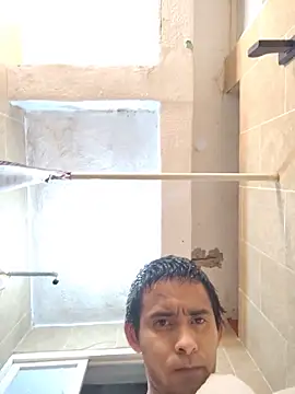 Snapshot of VL25DN26 chatting on 06-17-26, 04:45 VL25DN26 online show from 06-17-26, 04:45