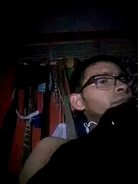Snapshot of VL25DN26 chatting on 01-10-25, 05:47 VL25DN26 online show from 01-10-25, 05:47