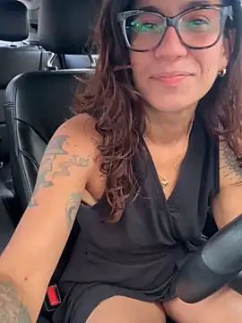 ValeriEvan online show from 10-19-25, 01:03