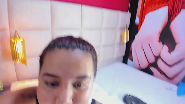 Amberluy online show from 04-04-26, 06:03