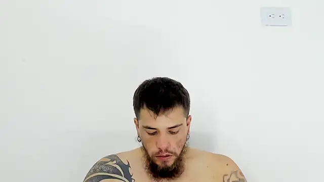 Beard xox online show from 03-25-26, 11:14