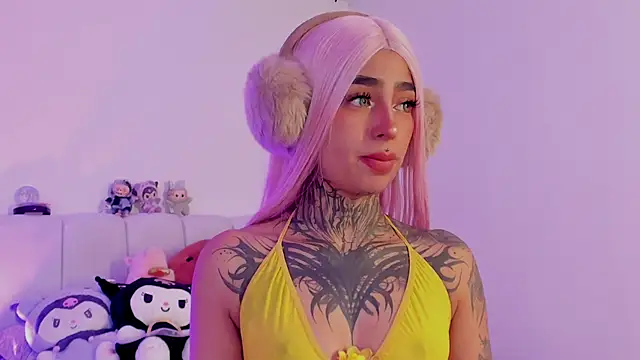 shadowcatt  online show from 09-25-25, 07:09