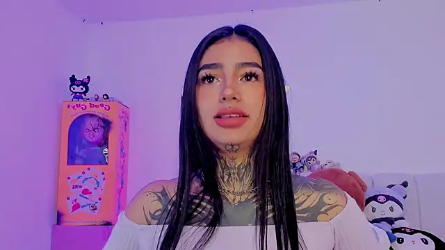 shadowcatt  online show from 10-06-25, 07:03