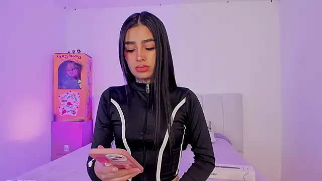 shadowcatt  online show from 09-18-25, 11:57