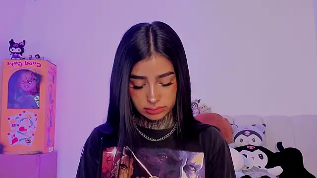 shadowcatt  online show from 10-04-25, 08:43