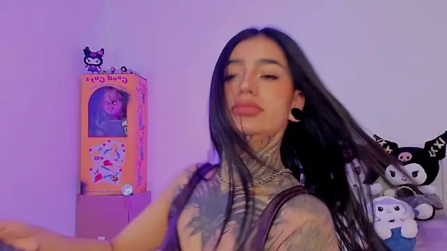 shadowcatt  online show from 10-25-25, 03:01