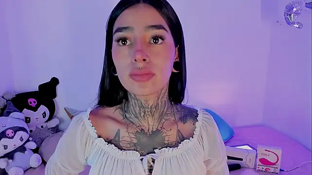 shadowcatt  online show from 02-05-25, 06:15