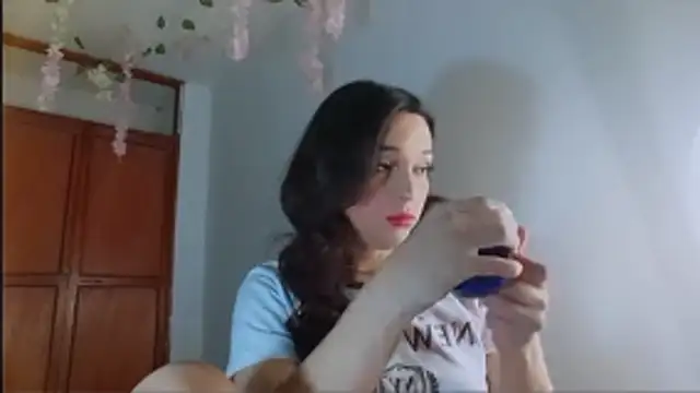 Snapshot of alexaryderr chatting on 05-19-26, 01:29 alexaryderr online show from 05-19-26, 01:29