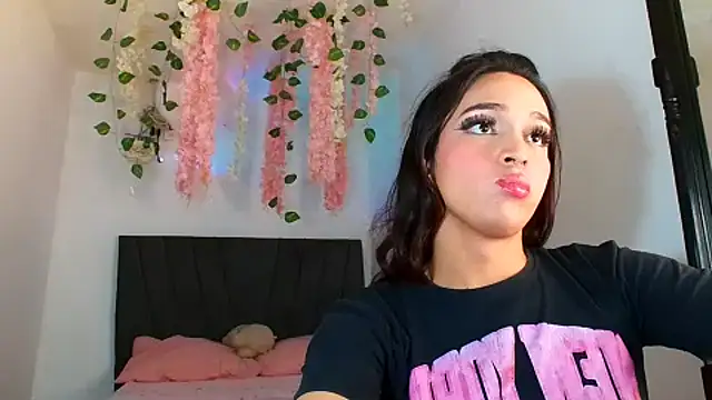 Snapshot of alexaryderr chatting on 03-21-26, 04:11 alexaryderr online show from 03-21-26, 04:11