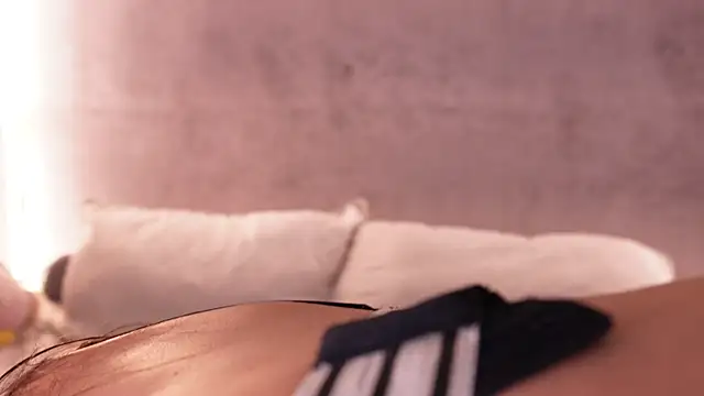 Nicky and Blake online show from 04-11-26, 09:51