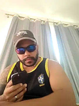 Snapshot of Ale_Mineiro chatting on 07-19-26, 06:04 Ale Mineiro online show from 07-19-26, 06:04