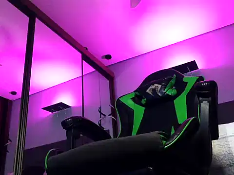 Ale Mineiro online show from 03-30-26, 08:05