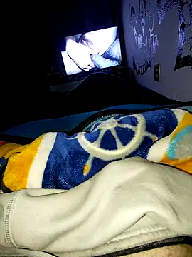 Snapshot of slawlargo01 chatting on 02-21-26, 07:32 slawlargo01 online show from 02-21-26, 07:32