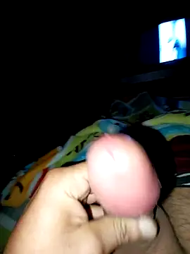 slawlargo01 online show from 04-14-26, 08:19