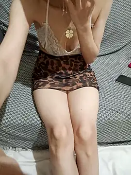 xaleyna36 online show from 02-11-26, 11:04