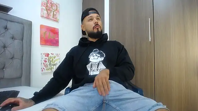 Emma beautifull online show from 02-25-25, 04:46