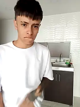 Cuervo maniaco online show from 12-06-24, 01:38