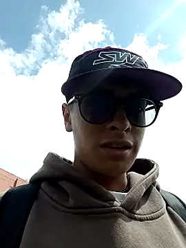 Cuervo maniaco online show from 01-03-25, 06:03