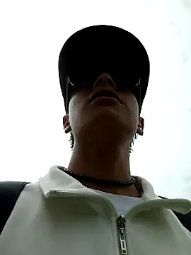 Cuervo maniaco online show from 02-06-25, 03:52