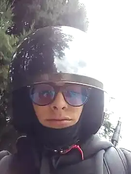 Cuervo maniaco online show from 02-21-25, 03:54