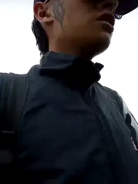 Cuervo maniaco online show from 03-05-25, 04:24