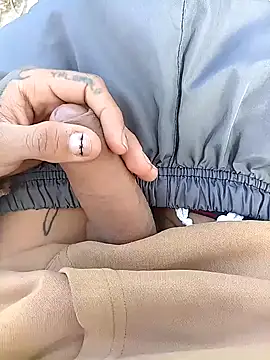 Cuervo maniaco online show from 12-17-24, 03:38