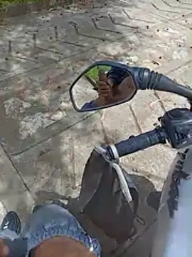 Cuervo maniaco online show from 10-28-25, 04:06