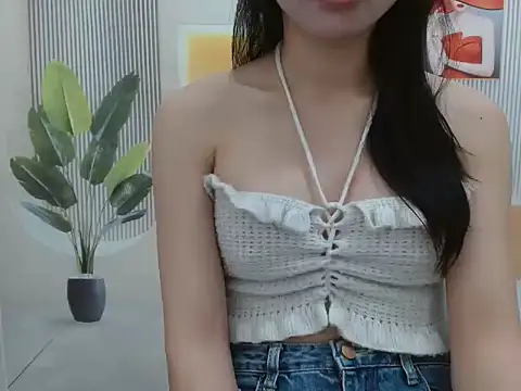 Jikey98 online show from 02-15-26, 04:24