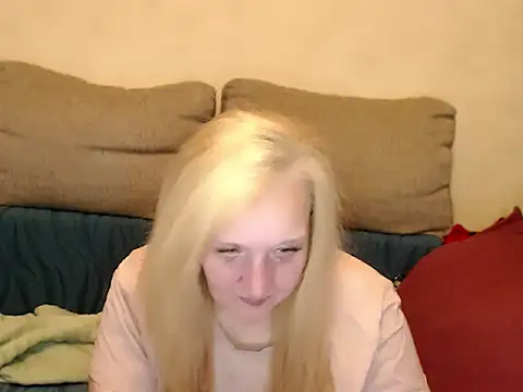 Snapshot of ANNAMATURE54 chatting on 04-12-26, 06:55 ANNAMATURE54 online show from 04-12-26, 06:55