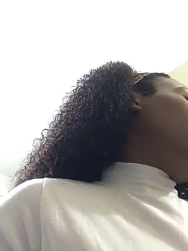 Snapshot of NAUGHTYSHALOTXX chatting on 03-11-25, 10:18 NAUGHTYSHALOTXX online show from 03-11-25, 10:18