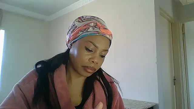 Snapshot of NAUGHTYSHALOTXX chatting on 07-08-26, 09:21 NAUGHTYSHALOTXX online show from 07-08-26, 09:21