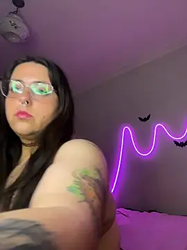 Mizztikaa online show from 11-02-25, 07:52