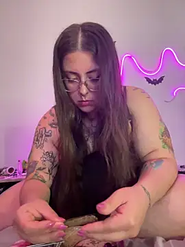 Mizztikaa online show from 03-09-25, 12:21