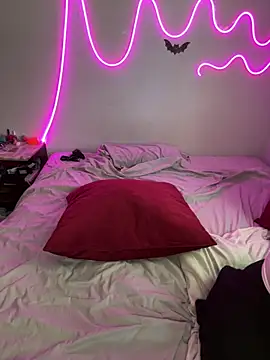 Mizztikaa online show from 01-20-25, 05:59