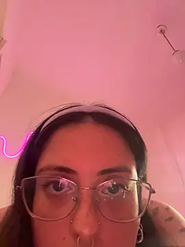 Mizztikaa online show from 02-17-26, 08:06