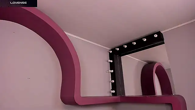 morganlake  online show from 12-23-25, 03:39