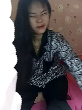 Alissa 121 online show from 12-16-24, 01:22