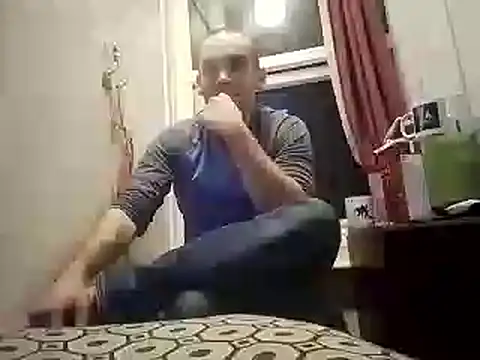 Snapshot of DrbigdickUK chatting on 09-26-25, 09:32 DrbigdickUK online show from 09-26-25, 09:32