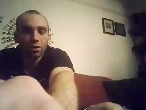 Snapshot of DrbigdickUK chatting on 10-14-25, 07:25 DrbigdickUK online show from 10-14-25, 07:25