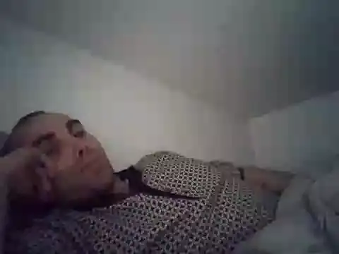 Snapshot of DrbigdickUK chatting on 10-12-25, 08:43 DrbigdickUK online show from 10-12-25, 08:43