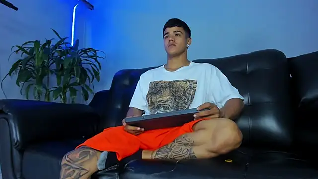 Rob saenz  online show from 09-25-25, 02:12