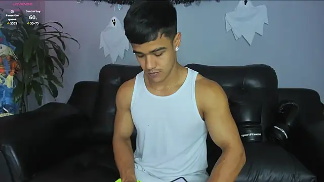 Rob saenz  online show from 10-14-25, 11:55