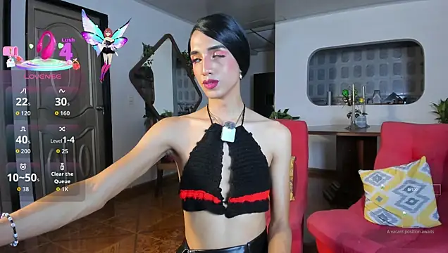 CharlotteLauren online show from 11-12-25, 10:57