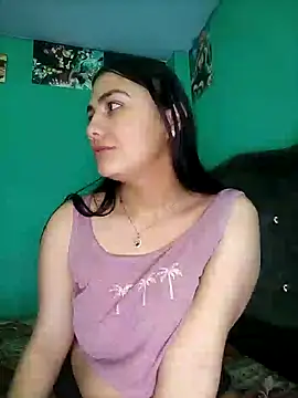 Snapshot of Nahiara_velez chatting on 05-30-26, 11:43 Nahiara velez online show from 05-30-26, 11:43