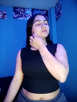 Nahiara velez online show from 10-22-25, 03:17